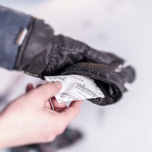 Ideale pentru camping, survival, bushcraft, schiori, pescari, vanatori si pentru toate persoanele care sunt expuse sau sufera din cauza frigului.